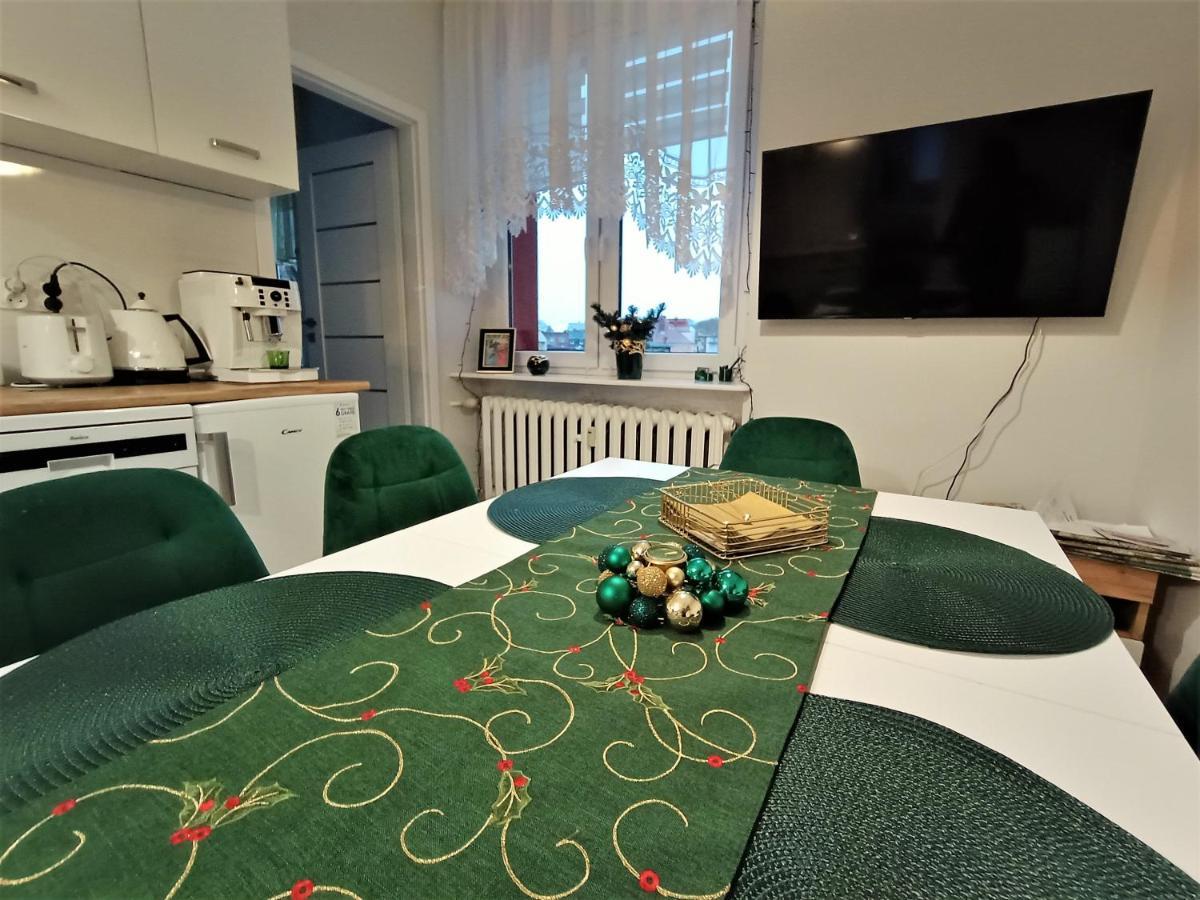 Szmaragdowy Apartament Przy Ulicy Opolskiej Tarnowskie Góry Extérieur photo