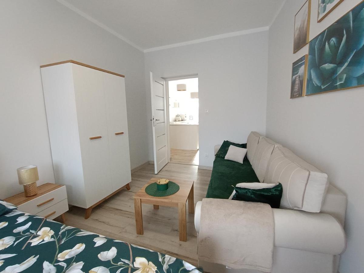Szmaragdowy Apartament Przy Ulicy Opolskiej Tarnowskie Góry Extérieur photo